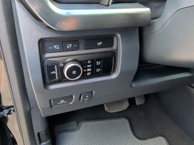 Certified 2024 Ford F350 Lariat w/ FX4 Off-Road Package AWD/4WD image 22