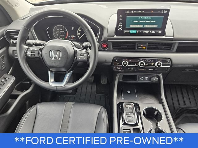 Used 2024 Honda Pilot Touring image 18