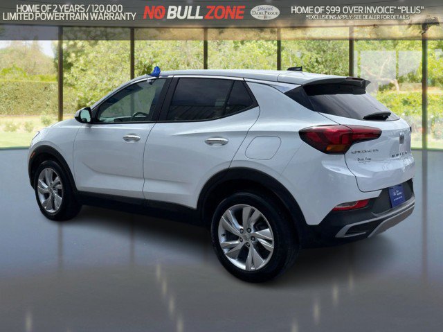 Used 2024 Buick Encore GX Preferred FWD image 3