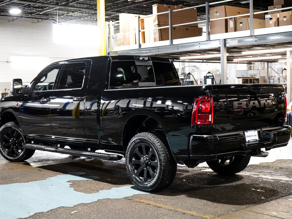 Used 2025 RAM 2500 Laramie AWD/4WD image 5