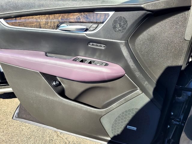 Used 2017 Cadillac XT5 Premium Luxury w/ Driver Assist Package AWD/4WD image 14