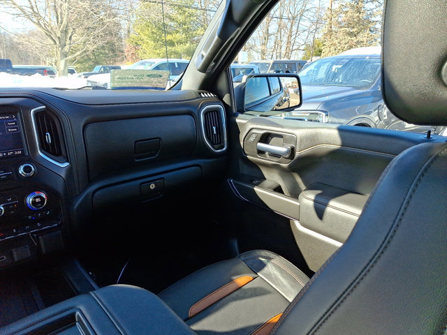 Used 2022 GMC Sierra 1500 AT4 w/ AT4 Premium Package image 15