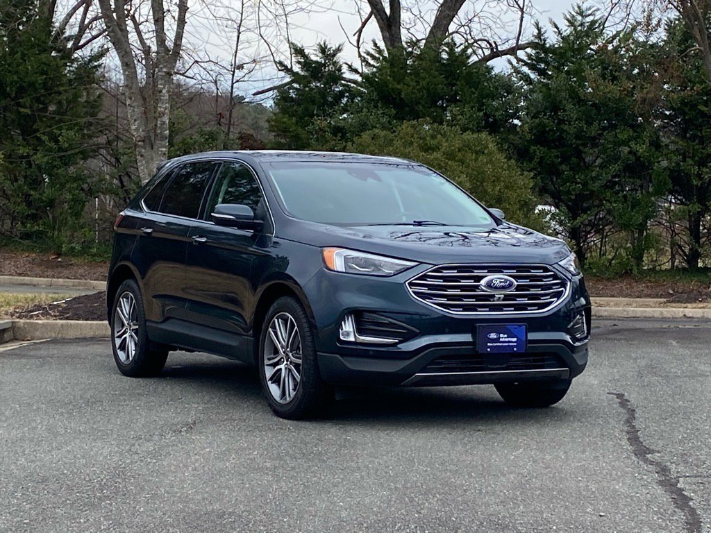 Certified 2024 Ford Edge Titanium w/ Equipment Group 301A image 2