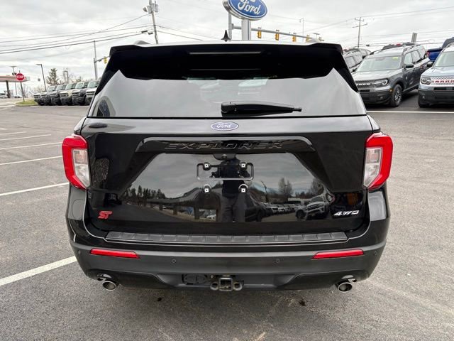 Certified 2023 Ford Explorer ST-Line w/ Class IV Trailer Tow Package image 4