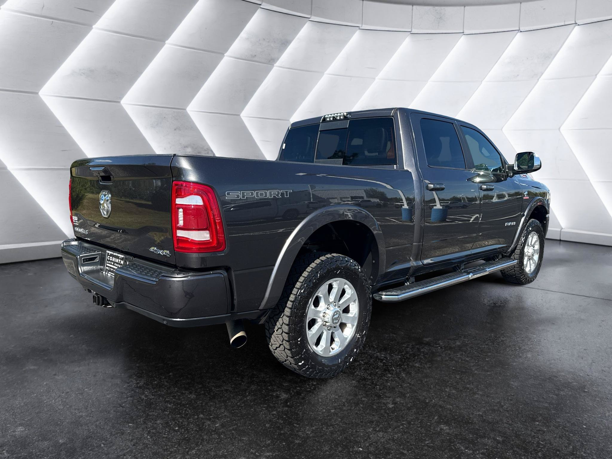 Used 2021 RAM 2500 Laramie AWD/4WD image 8