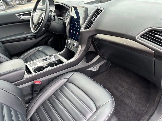Certified 2024 Ford Edge SEL w/ Convenience Package image 24