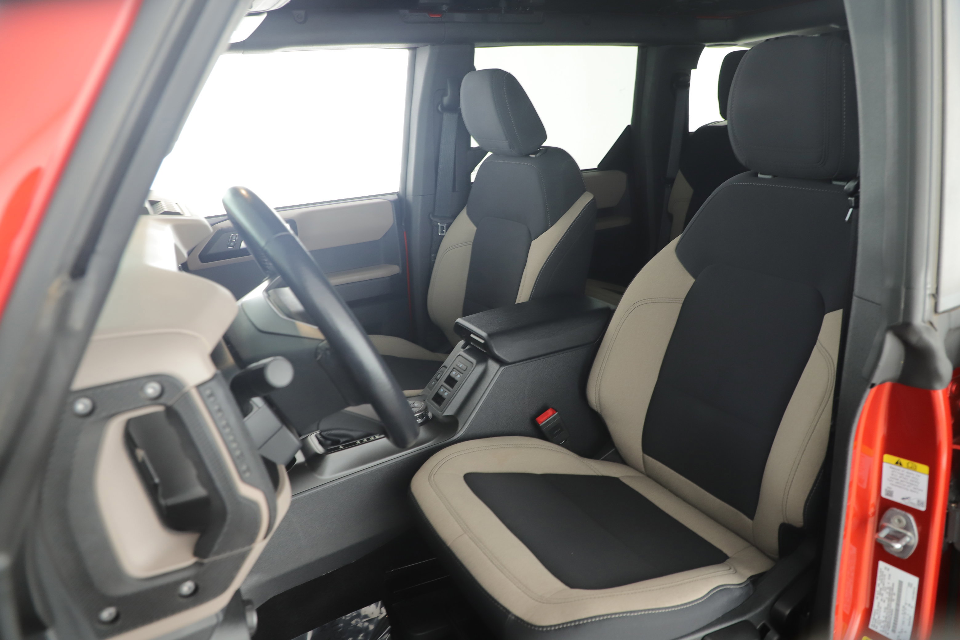 Certified 2023 Ford Bronco Big Bend w/ Sasquatch Package image 23