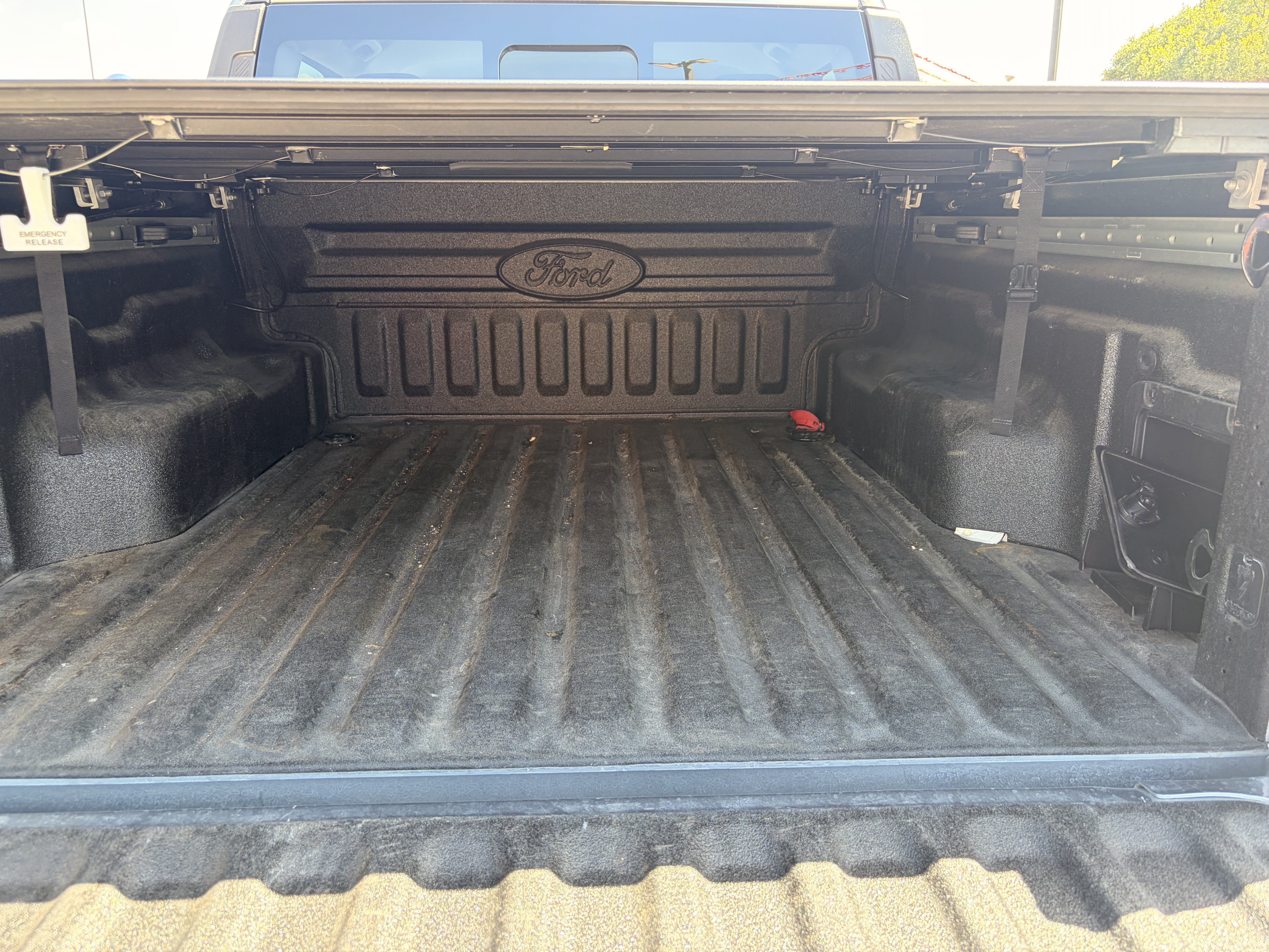 Certified 2024 Ford Maverick Lariat FWD image 9