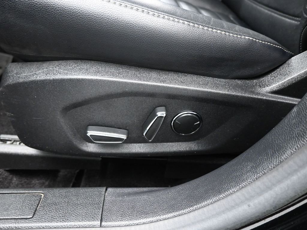 Certified 2017 Ford Fusion Energi SE image 12
