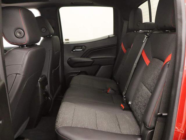 Used 2024 Chevrolet Colorado Z71 w/ Z71 Convenience Package 2 image 19