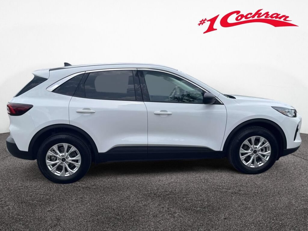 Certified 2023 Ford Escape Active w/ Tech Pack #1 AWD/4WD image 6