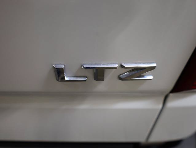 Used 2024 Chevrolet Silverado 1500 LTZ AWD/4WD image 34