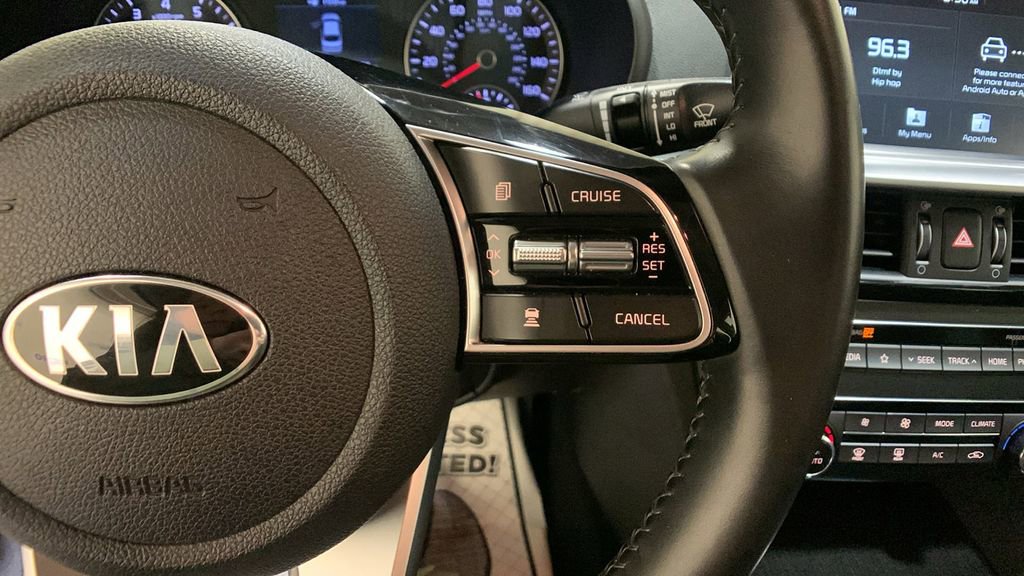 Used 2020 Kia Optima EX image 30