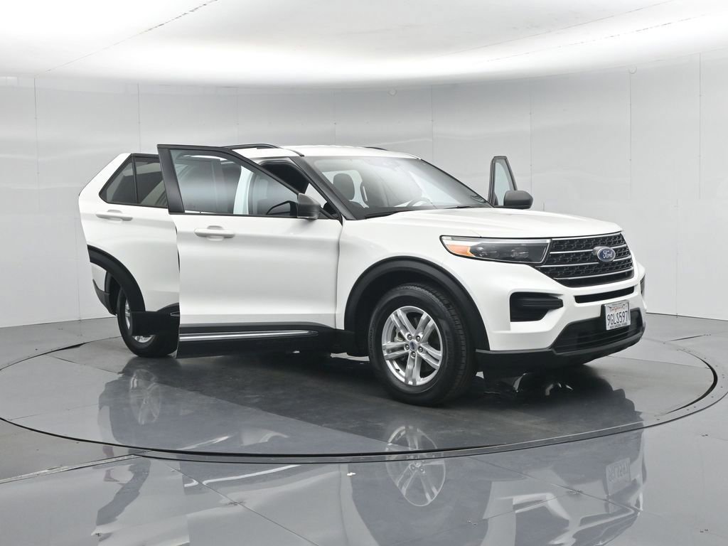 Certified 2023 Ford Explorer XLT RWD image 56
