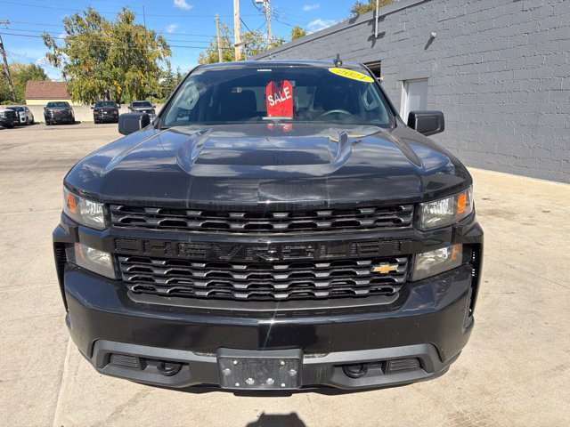 Used 2021 Chevrolet Silverado 1500 Custom AWD/4WD image 2