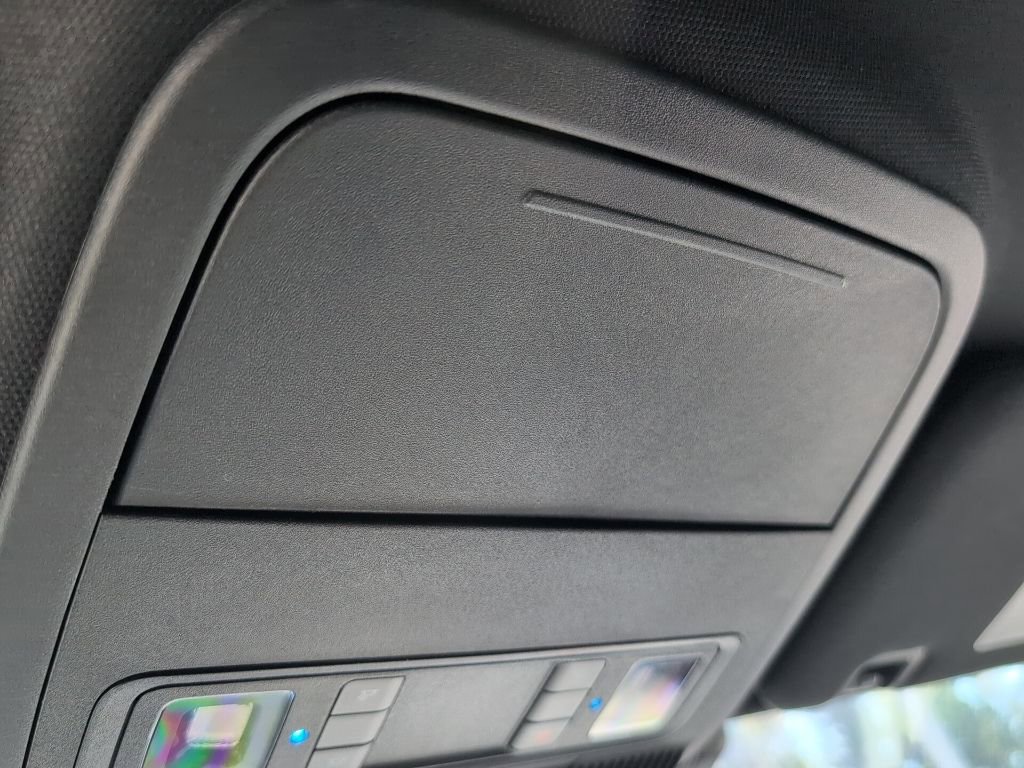 Certified 2025 Ford Explorer ST image 22