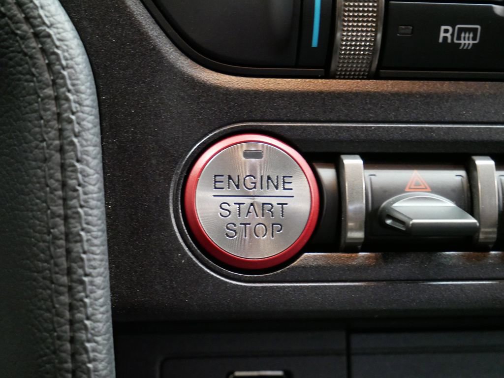 Certified 2020 Ford Mustang Shelby GT500 w/ Technology Package image 24