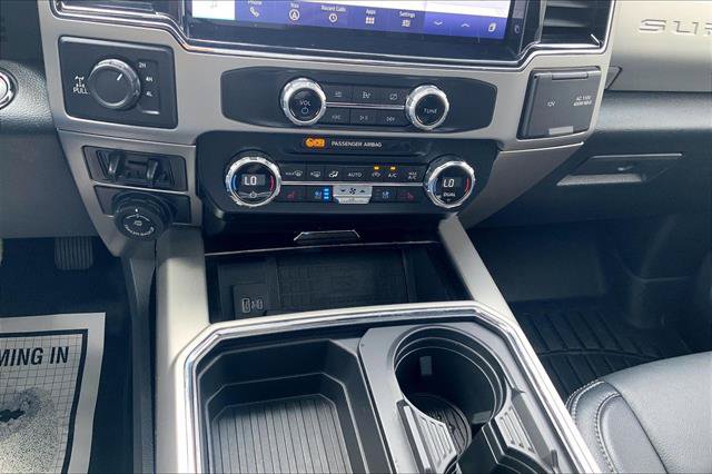 Certified 2022 Ford F250 Lariat w/ Lariat Ultimate Package AWD/4WD image 33