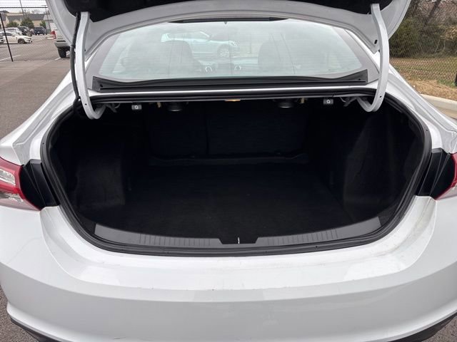 Used 2023 Chevrolet Malibu LT image 11