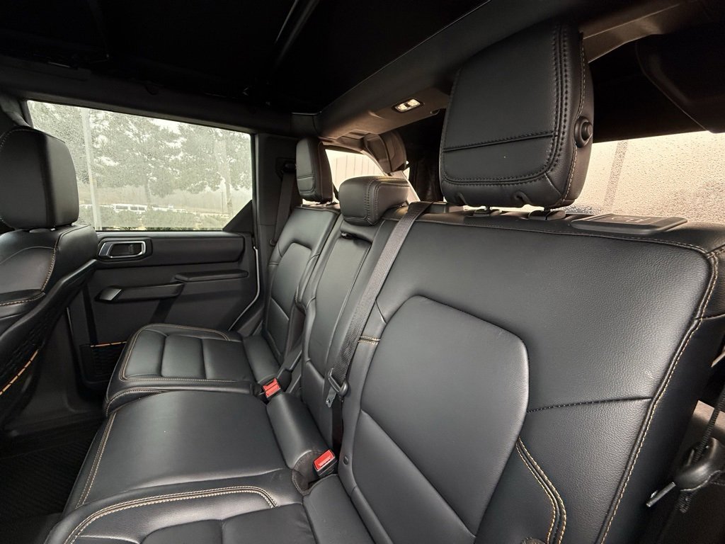 Certified 2024 Ford Bronco Badlands image 27