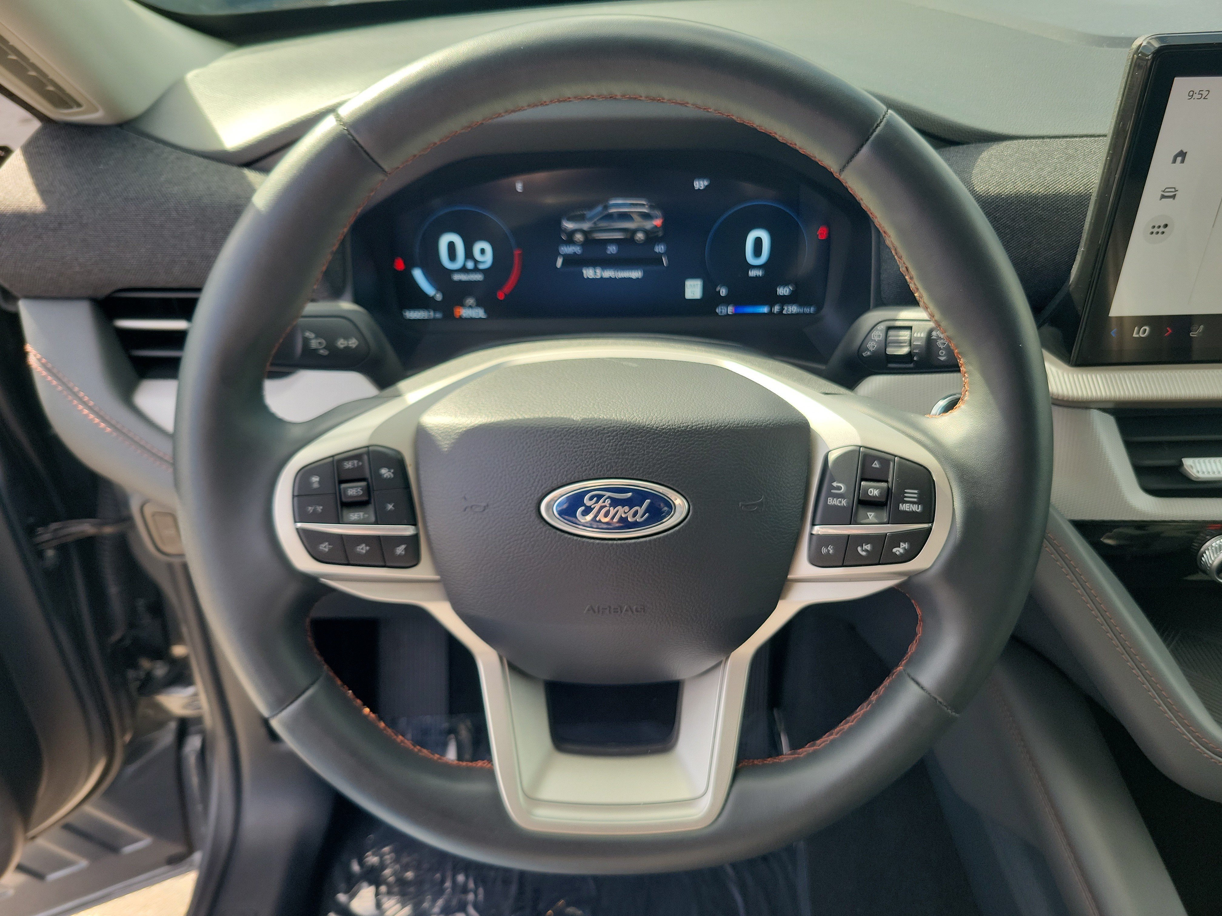 Certified 2025 Ford Explorer Active w/ Active Comfort Package RWD image 22