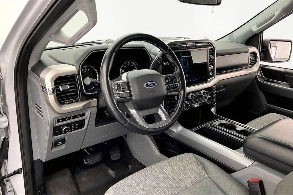 Certified 2021 Ford F150 XLT w/ Equipment Group 302A High image 14