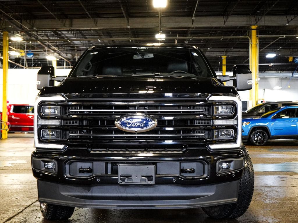 Certified 2025 Ford F250 Platinum AWD/4WD image 2