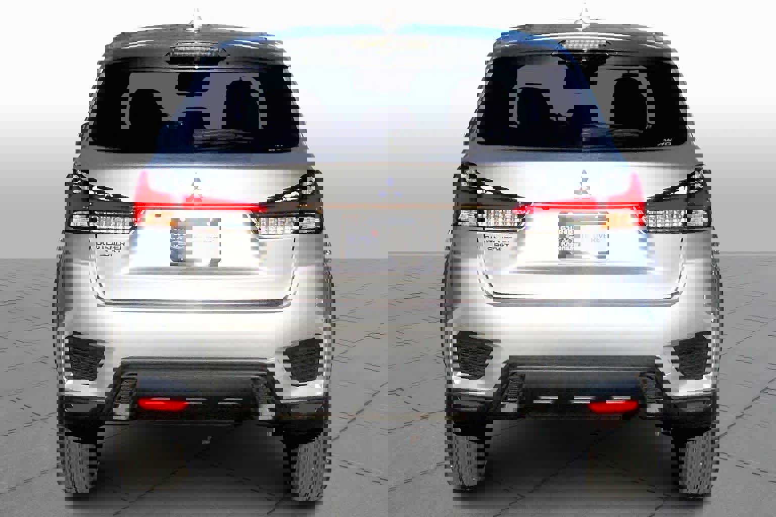 Used 2024 Mitsubishi Outlander Sport ES image 5