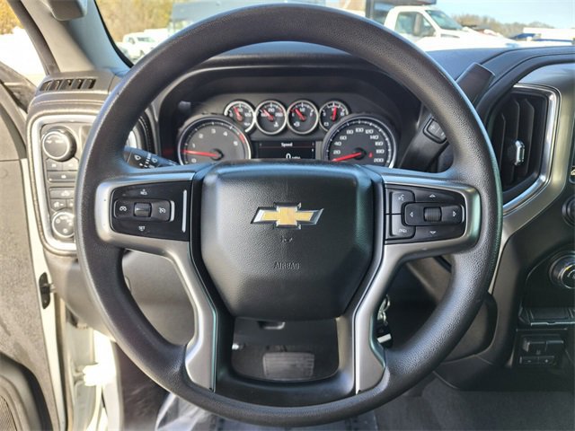 Used 2020 Chevrolet Silverado 3500 LT image 27