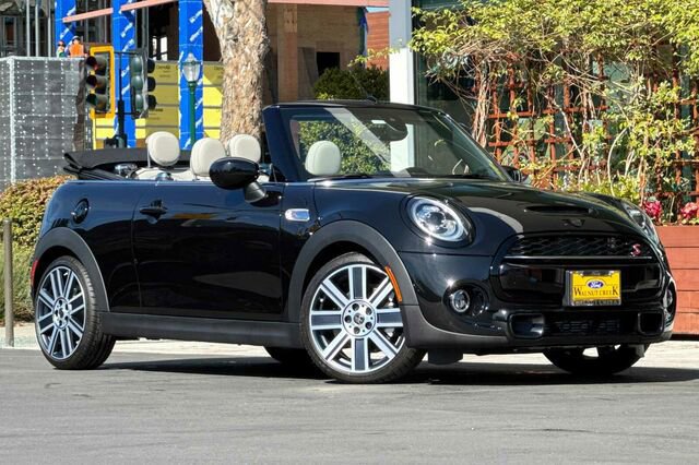 Used 2020 MINI Cooper S image 2