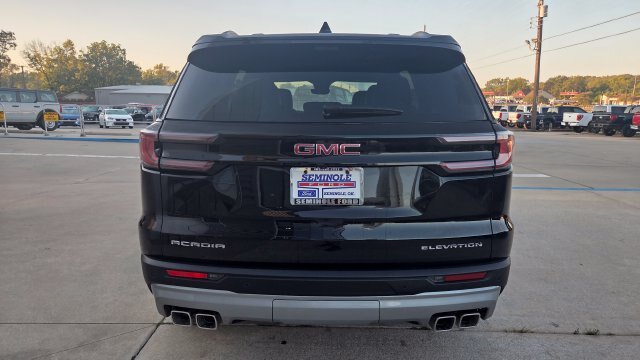 Used 2026 GMC Acadia Elevation w/ Elevation Premium Package FWD image 6