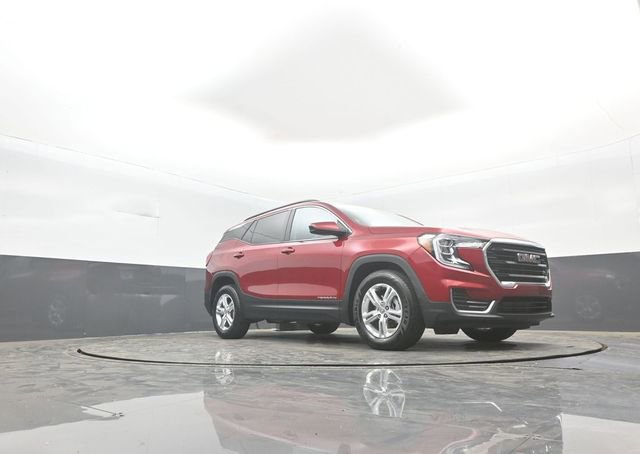 Used 2022 GMC Terrain SLE w/ Driver Convenience Package image 26
