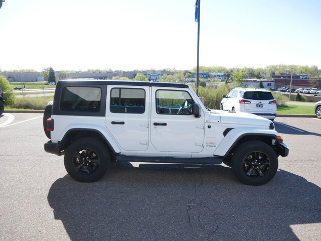 Used 2020 Jeep Wrangler Unlimited Sahara AWD/4WD image 4