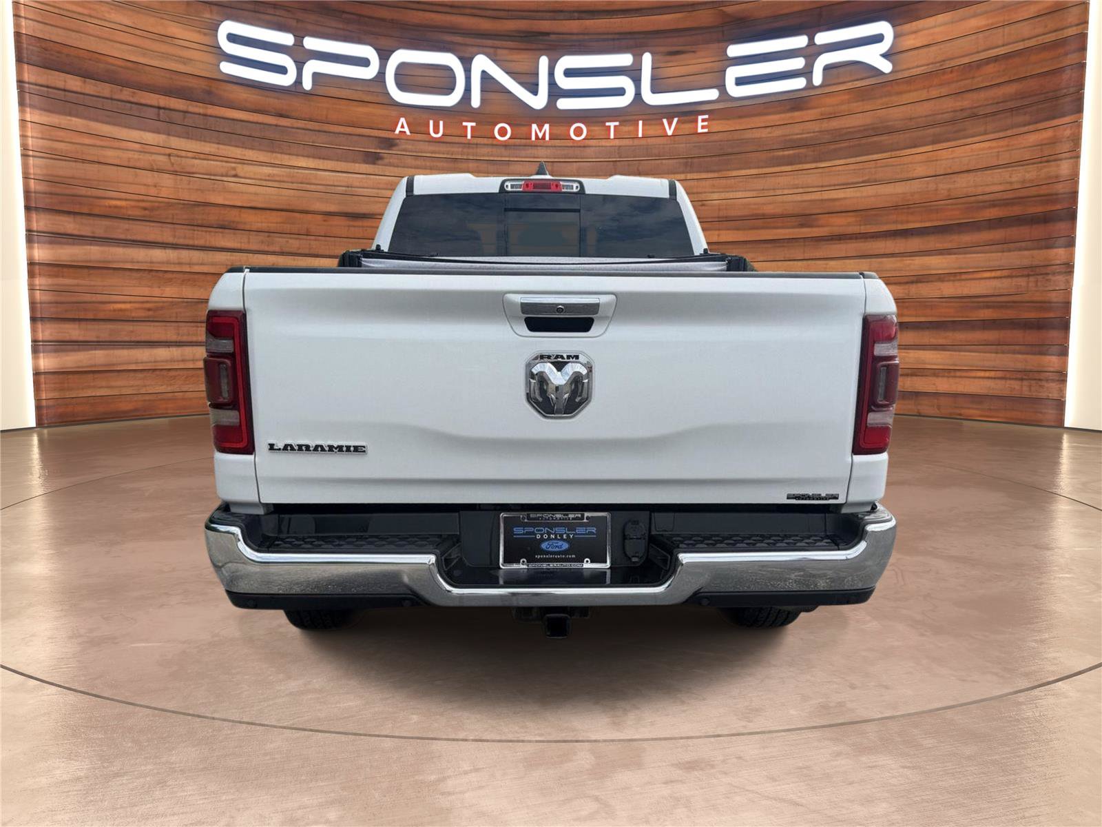 Used 2020 RAM 1500 Laramie RWD image 7