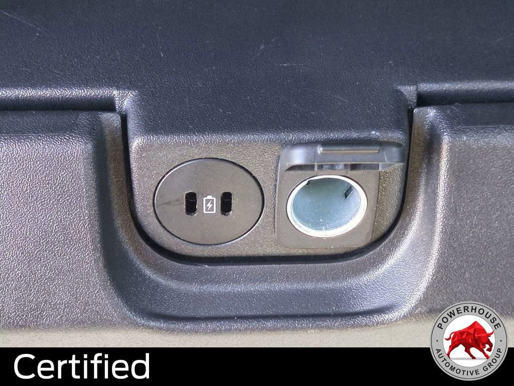 Certified 2023 Ford F250 XL w/ XL Chrome Package image 15