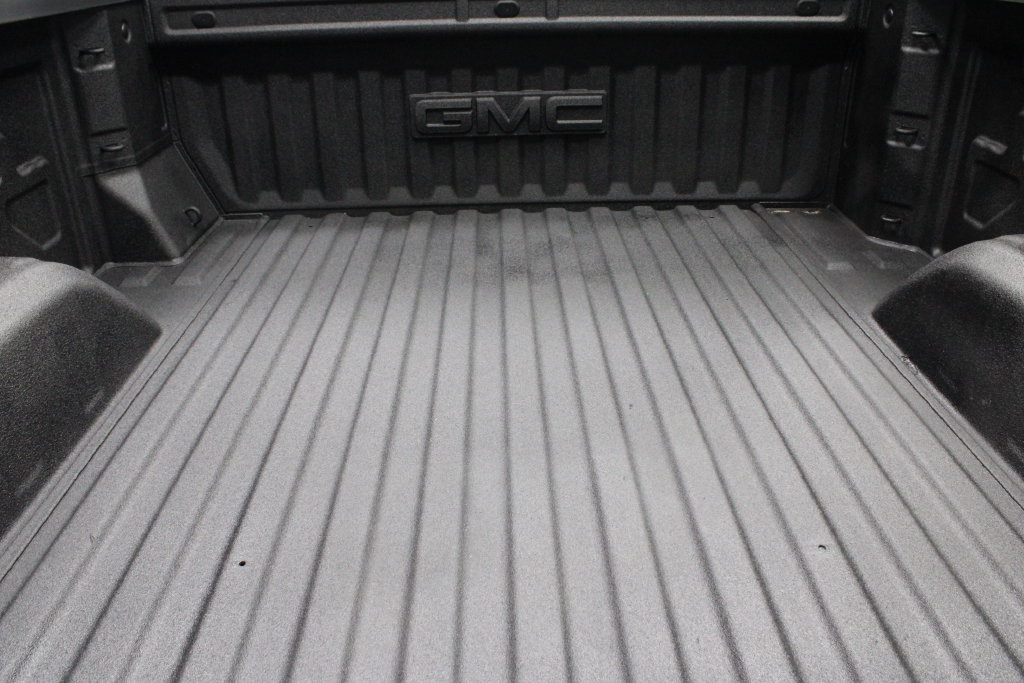 Used 2023 GMC Sierra 1500 Elevation AWD/4WD image 16