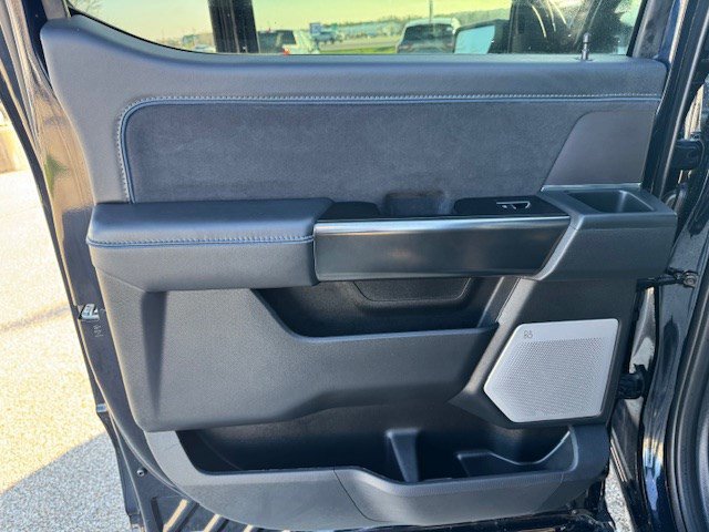 Certified 2025 Ford F150 Platinum w/ Equipment Group 702A High image 31