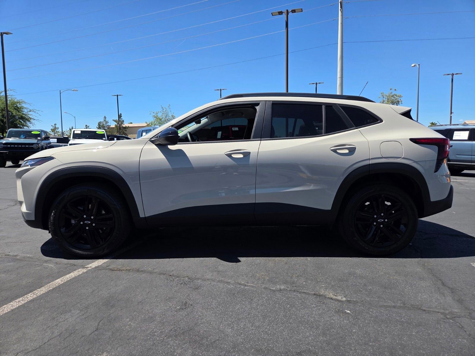 Used 2026 Chevrolet Trax ACTIV w/ Driver Confidence Package FWD video 2