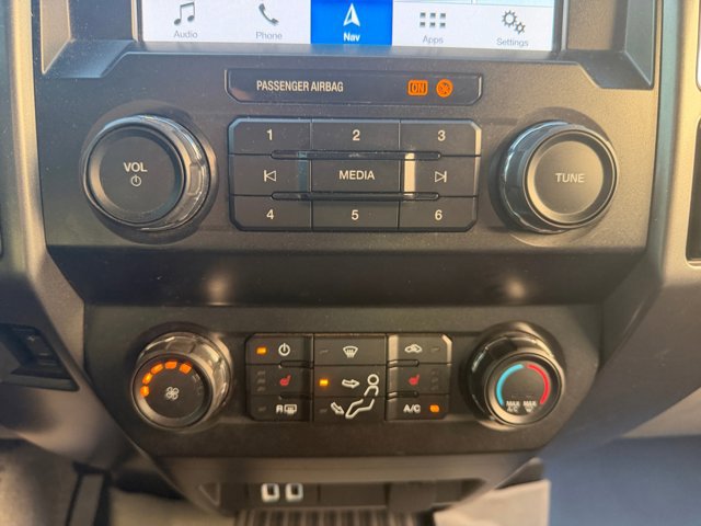 Certified 2019 Ford F350 XLT w/ XLT Premium Package image 32