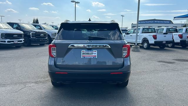 Certified 2022 Ford Explorer XLT image 4