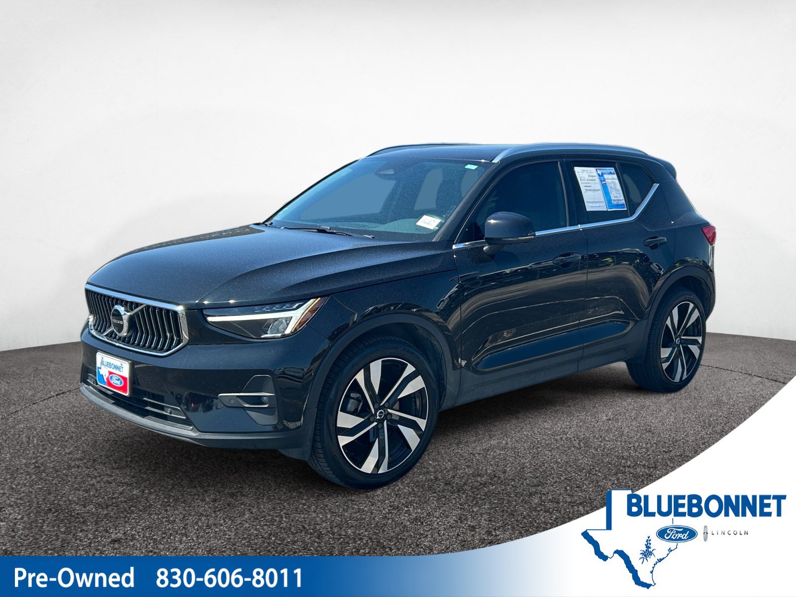 Used 2023 Volvo XC40 B5 Ultimate w/ Protection Package Premier
