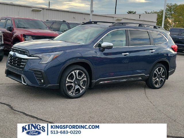 Used 2023 Subaru Ascent Touring AWD/4WD image 1
