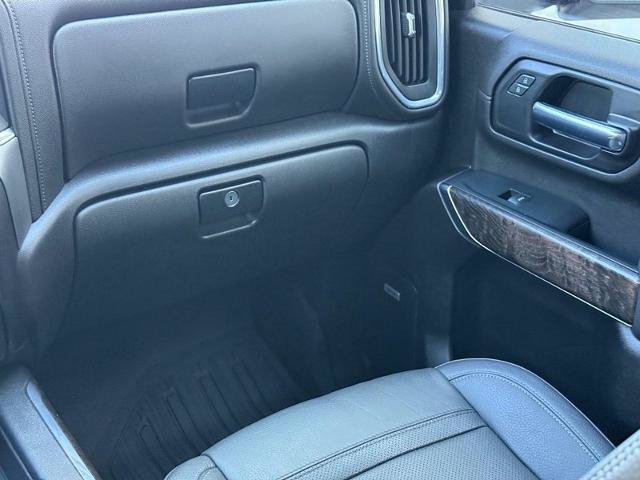 Used 2022 GMC Sierra 2500 Denali w/ Denali Ultimate Package AWD/4WD image 13