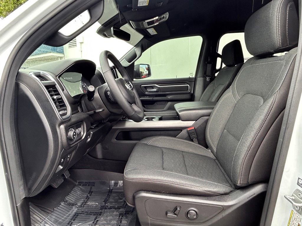 Used 2025 RAM 1500 Big Horn RWD image 10
