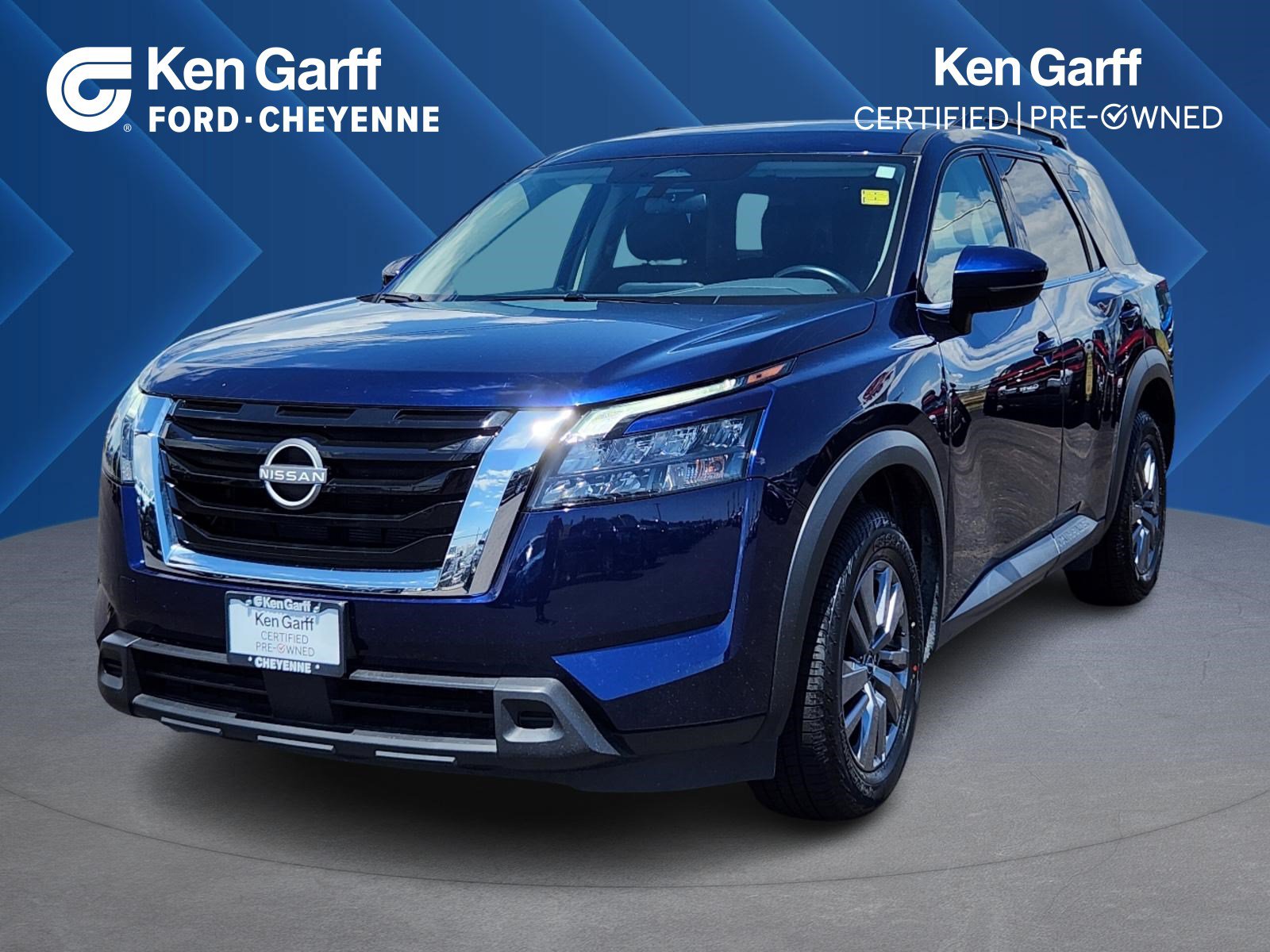 Used 2025 Nissan Pathfinder SV