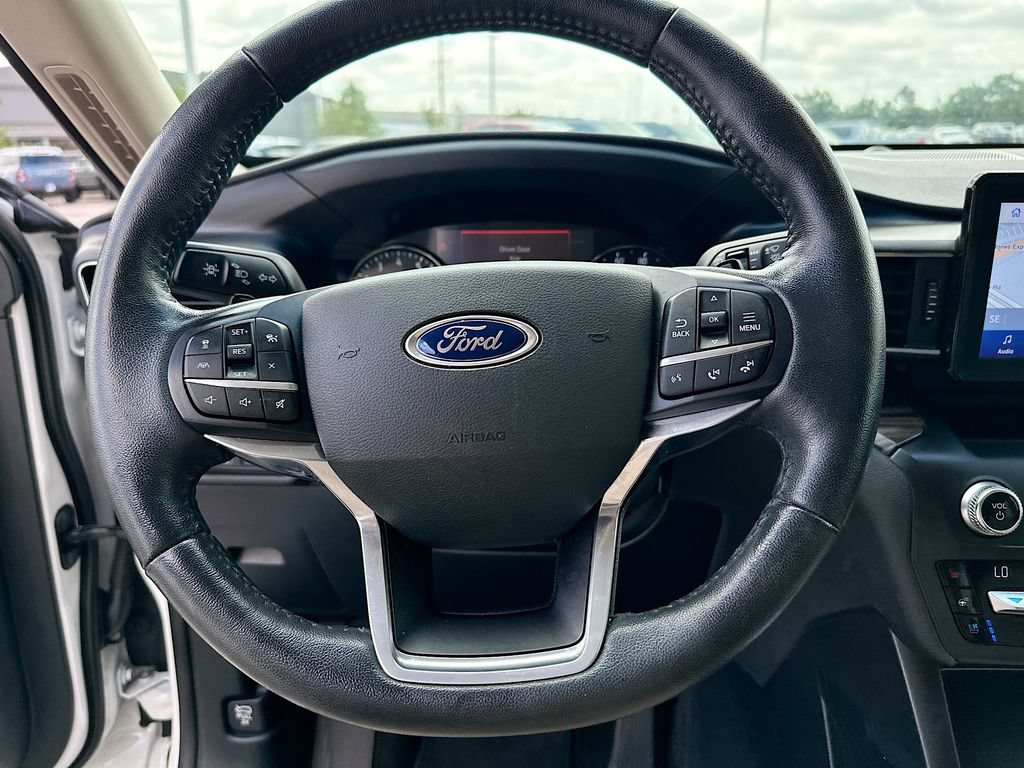 Certified 2020 Ford Explorer Limited RWD image 18