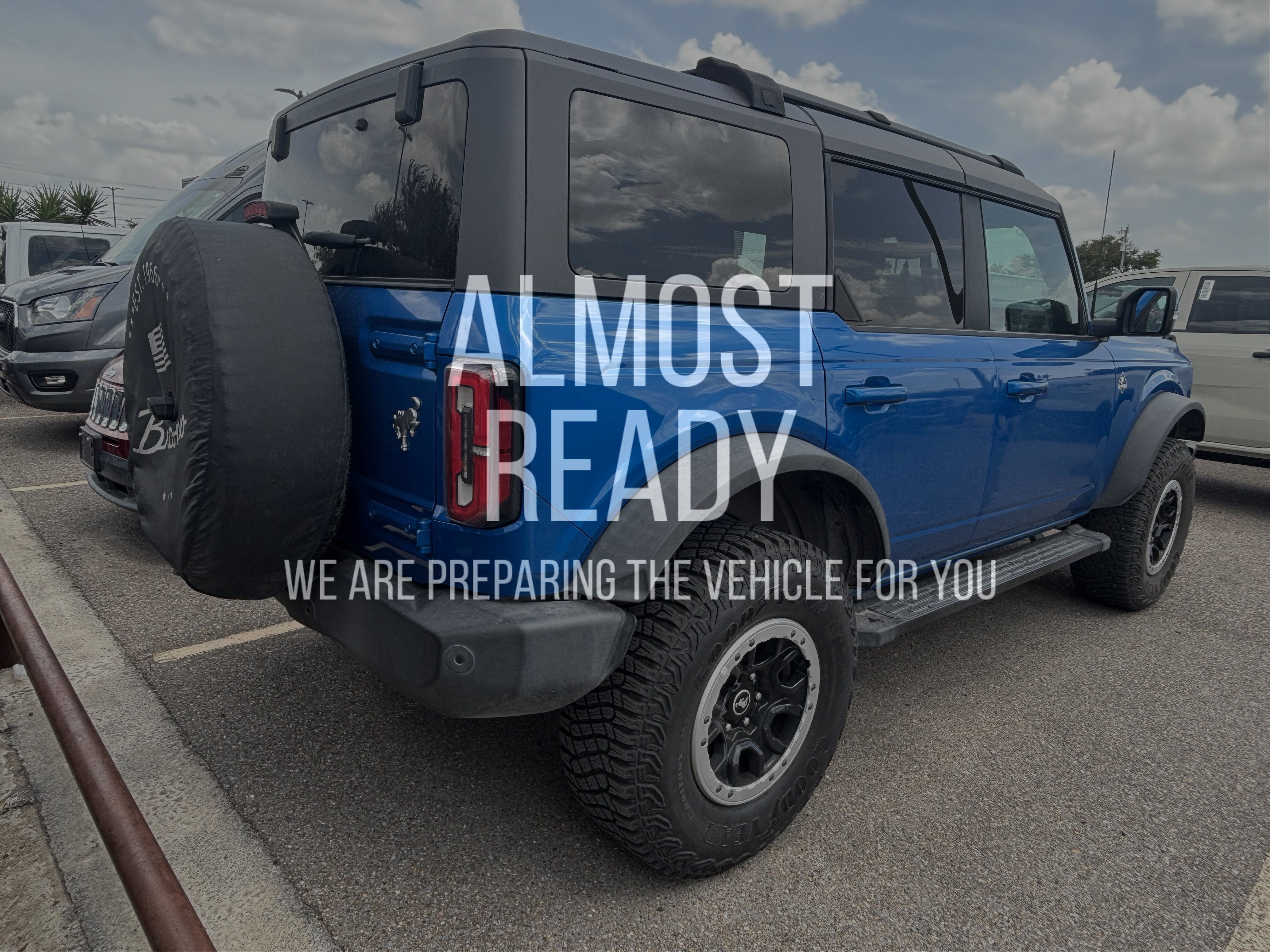 Certified 2023 Ford Bronco Outer Banks w/ Sasquatch Package AWD/4WD image 4