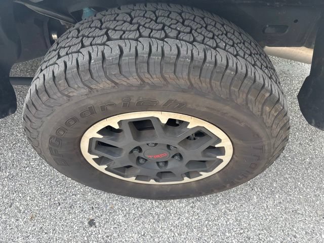 Used 2024 Toyota Tacoma TRD Off-Road w/ TRD Off Road Upgrade Package AWD/4WD image 6
