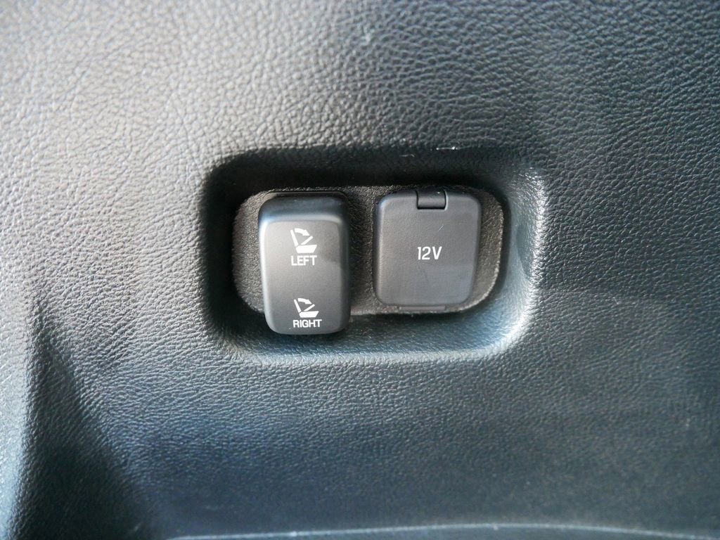 Certified 2022 Ford Edge SEL w/ Convenience Package image 22