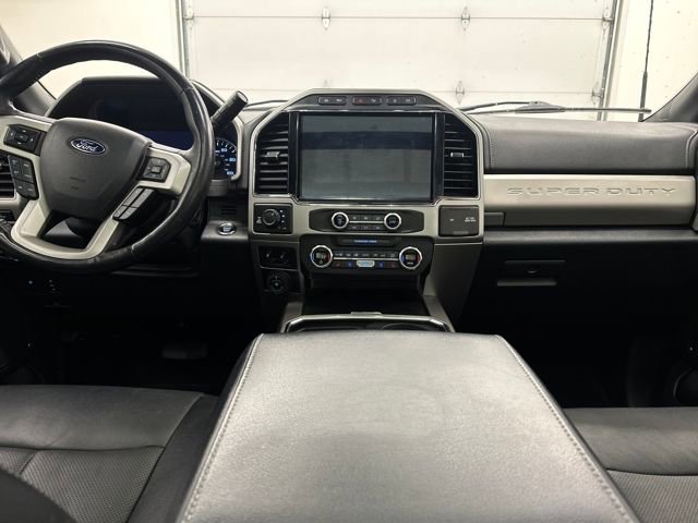 Certified 2022 Ford F350 Lariat w/ Lariat Ultimate Package image 16
